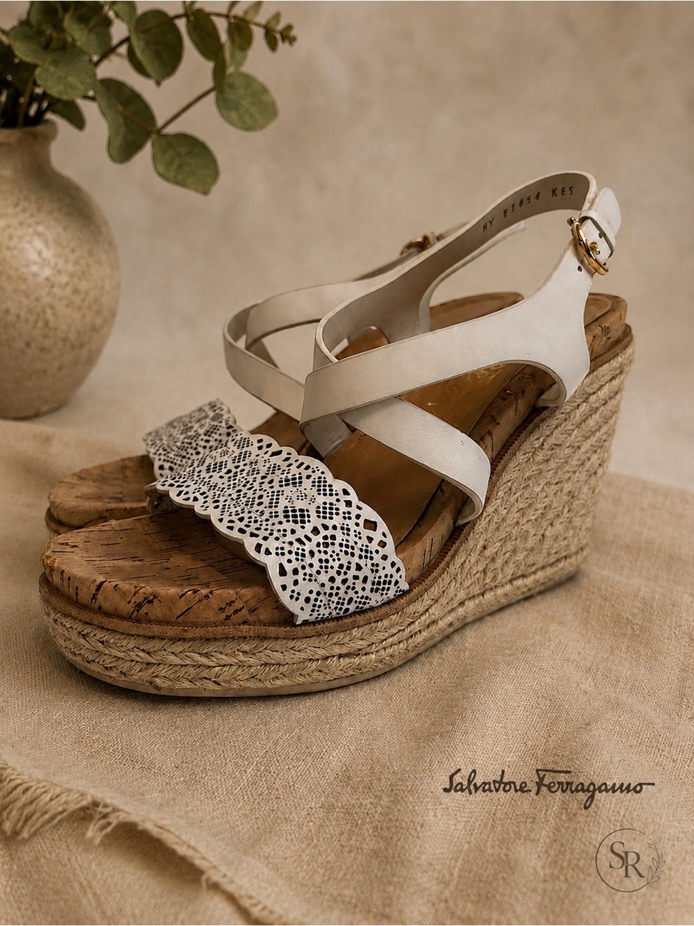 Salvatore Ferragamo Gioela White Leather Espadrille Wedge Sandals Shoes Sz 9.5